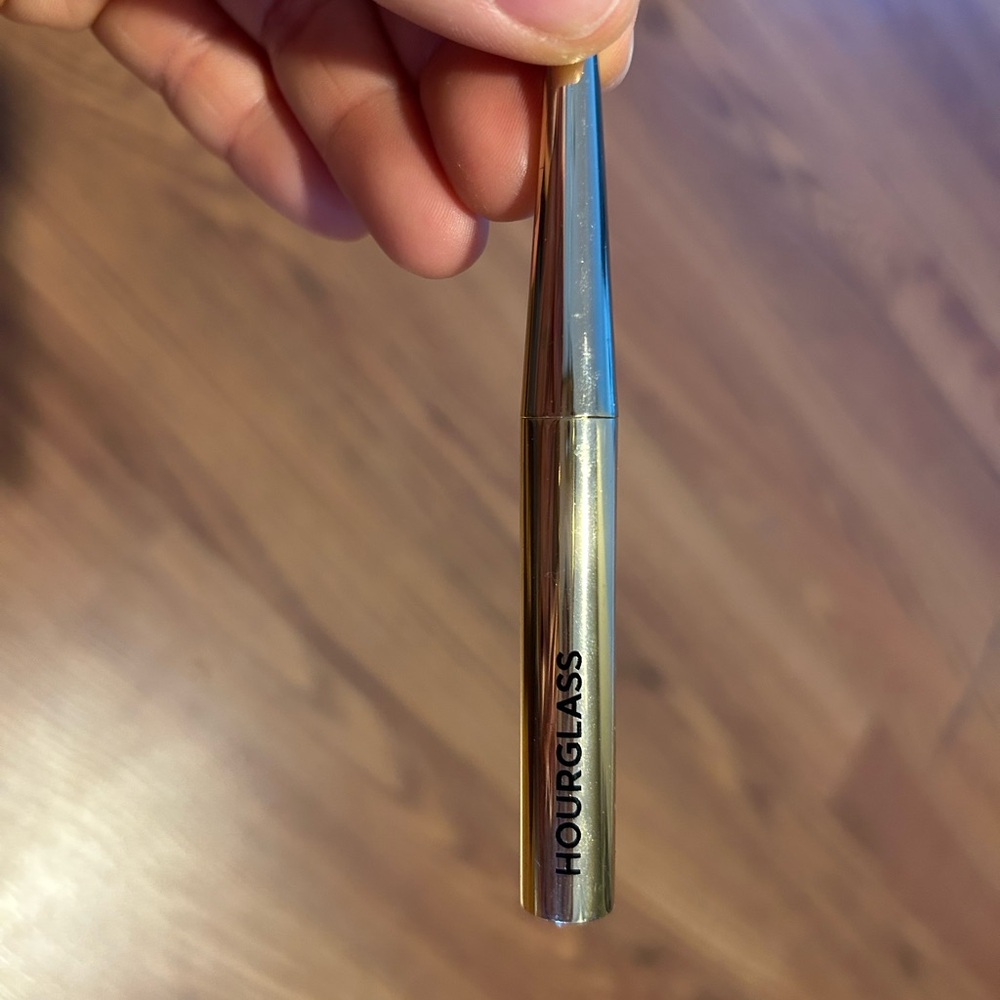 Hourglass Metallic Gold Eyeliner